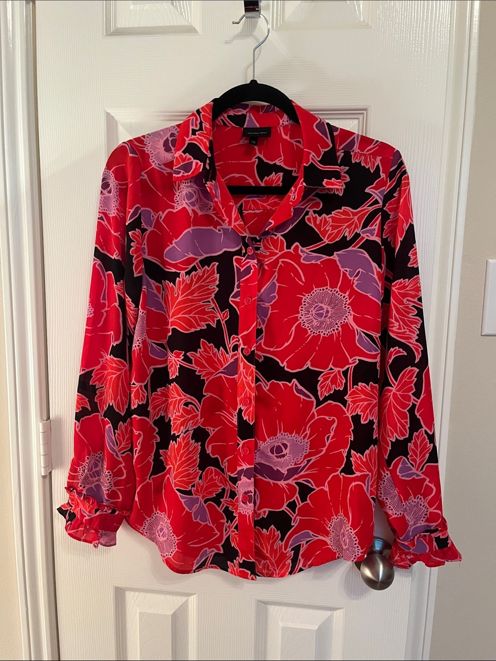 Who What Wear Floral Blouse - Picture 2 of 8